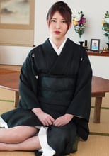 未亡人NTR ~夫の遺影の前で夫の弟の肉棒で慰められる~