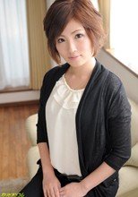 夫の目の前で妻が 大城かえで