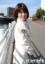 ごっくんする人妻たち 21　～天然パイパン幼妻～