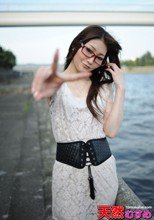 めがね素人　～オシャレめがねでプチ露出～