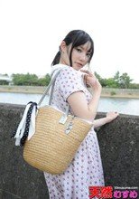 メイド服が似合う年下の娘