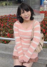 熟女の火遊び飛びっ子装着 ～ショッピングデート～