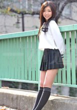 中原あきな 「小さいマンコに大人の階段昇らせます」