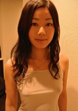 エアコン修理に来たら淫乱奥さんに誘惑されて...