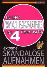 In der Wichskabine überrascht 4