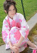 パツキンチャンネルZ Vol.1～透明美肌の浴衣白人～ - アンナ・マリー