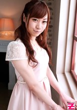 余裕で3回絶頂に達しちゃうスレンダー淫乱美女～美尻をクネらせがんばります！～