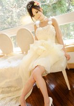 山手栞 「モデルコレクション ジューンブライド 山手栞」