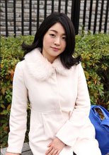 究極の若妻サイト～舞ワイフ～小宮 百恵 初會篇