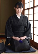 薄幸淫乱未亡人