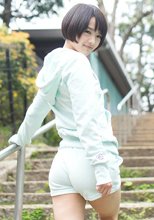 モデルコレクション 羽田真理