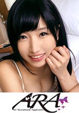敏感過ぎる美少女大学生21歳みひなちゃん再登場！応募理由は「前回したAV男優とのSEXが忘れられなくて…」耳でイク！乳首でイク！何をしても絶頂に次ぐ絶頂の嵐なエロエロ女子大生！そんなに感じたらカラダ疲れないですか？「それがイィんです♪」就活しないでSEX三昧！激イキ女子大生みひなちゃん必見です！
