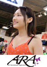 【石原さ◯み】22歳【激似美少女】まいちゃん再び参上！今回の応募理由は『やっぱり足りてないんですょ…チンチン♪』【声も激似】な可愛いお口から【チンチン】連呼！本物も言ってたらイイな〜♪相変わらずSEXへのガッツキは半端じゃない！【初体験3P】2本のチンチンに大興奮『普段したくてもできないから余計に興奮します♪』咥え込んだら離さない【石原さ◯み】もこんな感じ！？『本物より私の方がエロィと思いますょ、マジで♪』進撃の美少女SEX見逃すな！