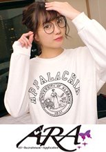 【絶対的美少女】21歳【変態パティシエ】あかりちゃん参上！何と4度目の出演する彼女の応募理由は『男の人を悶えさせたいんです♪』AVのSEXにドハマりしてる【エロ美少女】ようやくシュークリームを焼かせてもらえるようになったパティシエ見習いはAV女優顔負けの【極上フェラテク】&amp;【天才的な高速騎乗位】で男優をメロメロに…。永久保存版間違い無し！文句無しの変態SEX見逃すな！