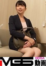 マジ軟派、初撮。 1406 ガード固めの美人OLを必死に口説き落とし軽くおっぱいを触るとビクビク体を震わせて感じまくり！背中をなでればすっかりとろけてにおま○こも知らないうちに大洪水！