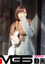 マジ軟派、初撮。 1426 新宿で土下座までしてナンパした顔もスタイルも超S級の美女♪「イヤよイヤよ」と言いながらもアソコはビッショビショ♪漏れ出す声が超エロく、ハードピストンで理性崩壊♪