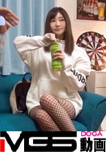 百戦錬磨のナンパ師のヤリ部屋で、連れ込みSEX隠し撮り 153 ノリの良い美女をヤリ部屋に連れ込んでイチャイチャSEX！陶器の様な滑らかな肌に触れればビクビクと体を痙攣！ピストンする度に腰が跳ねる敏感体質！