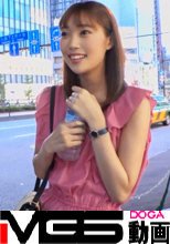 マジ軟派、初撮。 1490 『女の子の前でいきなり倒れてみた！』心配して声をかけてくれたのはモデルのように細身の美少女！お人好しな性格に付け込んでエスカレートするボディタッチ！断りきれずスレンダーな体が露わに！