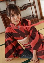 服従を受け入れた和服美人 ～堕ちるとこまで堕としてください～