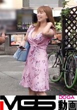 マジ軟派、初撮。 1529 【ガチ人妻デリヘル嬢】落としたハンカチを拾ってくれたのは包容力抜群のデリヘル嬢(人妻・子持ち)でした！いつものプレイから本番へ…本気SEXに気持ちが昂り、中出しすら受け入れてしまう！