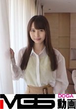 【初撮り】【スベスベの若肌】【フェチズム姿に興奮】内気な性格のせいで、持て余しているスベスベの美裸体。少なすぎる経験をカバーしようと応募した初撮影で.. 応募素人、初AV撮影 170