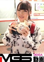マジ軟派、初撮。 1574 下町レトロ感のある日暮里でアイドル級美少女を取材と称してホテル連れ込みに成功！！彼氏の性欲がなくセックスレスだと愚痴を漏らすので、彼氏の代わりにチ●ポ挿入してあげたら溜め込んでた性欲(潮)がビシャビシャと吹き出したw