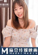 中國女孩羞澀初登場 / 情色玩弄清純女大學生
