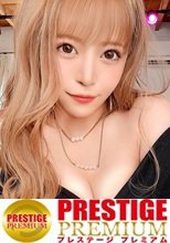 【メインウェポンは男のチ○ポ！舐めて！しゃぶって！一斉射精！ド変態アーミーGAL参戦】ド派手でグラマラスはみ尻見せつけギャル！下北で一番エロい女！ハリ抜群のオッパイで挟んでシゴく快感パイズリ！すっごいレロレロ亀頭舐め→大胆開脚フェラ！1人じゃ足りず絶倫デカチン男を援軍要請！「交互に後ろからサレるのが好き♪」2人に突かれまくる永続ハードピストンで強烈イキ狂い！超多量中出し4連発！！！！Breast Physics Army【なまハメT☆kTok Report.44】
