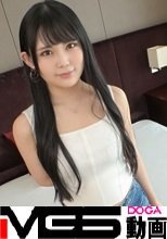 【美少女×美尻×美脚】【週5オナニー】シュークリームの超有名店で働くピチピチ美少女。短パンからはみ出したお尻と太ももが極エロ。おっとりとした性格からは想像もできないスケベっぷりを発揮！ ネットでAV応募→AV体験撮影 1831