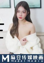 被資助的女大學生