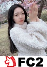 初撮影・顔出し！！明日まで限定！！国立大学に通いカフェで働く現◯女◯大の美女は黒髪清楚で控えめだけど実は性欲が強い！！清楚なギャップと羞恥と本気汁にまみれながら2回連続生中出し！！