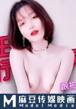 隔壁老王尾隨風騷少婦 跟拍抄底 廁所自慰 風騷少婦 萬種風情