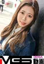 【隠れ巨乳ばんばんざい！！】なぜ隠すのか、Gカップを！そんな、指●莉●似のアイドルみたいな美少女がきてくれました！「最近、セックスが好きになりました。。。硬くて、大きいチンコに出会ったからですかね。。(笑)それから、ずっとエッチなことを考えちゃいます(照)」性に目覚め始めた彼女は、緊張すると言いながらもエッチが始まると、積極的にご奉仕してくれる、ご奉仕型スケベ女子でした。おじさんの巨根に奥をガン突きされながら、何度もイキ狂う姿がたまらん！！ 揺れる胸を見せながら腰を振り続ける騎乗位で何度も何度もイキ続ける