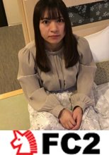 【顔出し】【中出し】このご時世に珍しく支えあってる夫婦の若妻にエロイ下着を着けさせておカしました。 罪悪感で歪んだ顔を見ながらの中出しは最高でした。