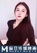 黑絲小泰妹 約操美少女酒店翻雲覆雨