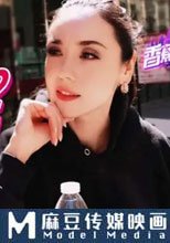 騷逼大洋馬2 洛杉矶街頭搭訕，帶回酒店榨精