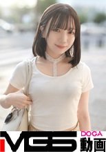 145cmの低身長美少女を限界まで突き○す！おチ○ポ大好きちっぱい変態美少女がペ○スをジュポり食い！細い身体に極太ペ○ス突き上げのハメ潮大噴射で爆イキ大絶頂！マジ軟派、初撮。 2240 マジ軟派、初撮。 2240