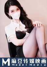 淫蕩騷秘書主動奉獻身體