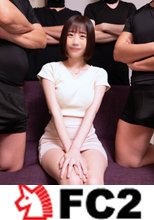 ※六発【続・2本目】東京で就職したばかりの22歳新卒女子が初めての5Pに挑戦！4本のチ●ポに囲まれ深喉で喉奥まで咥え込み、連続口内射精で顔も胸も精液まみれになりながら何度もイカさ